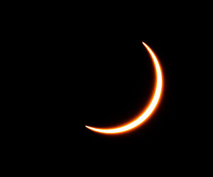 Western Australia. E’ andata in scena l’eclissi solare totale, nel suggestivo scenario di un Parco Marino Patrimonio Mondiale dell’Umanità