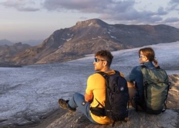 Appuntamento a 3.000 metri: la lunga estate 2025 sulla Plaine Morte è un invito all'avventura